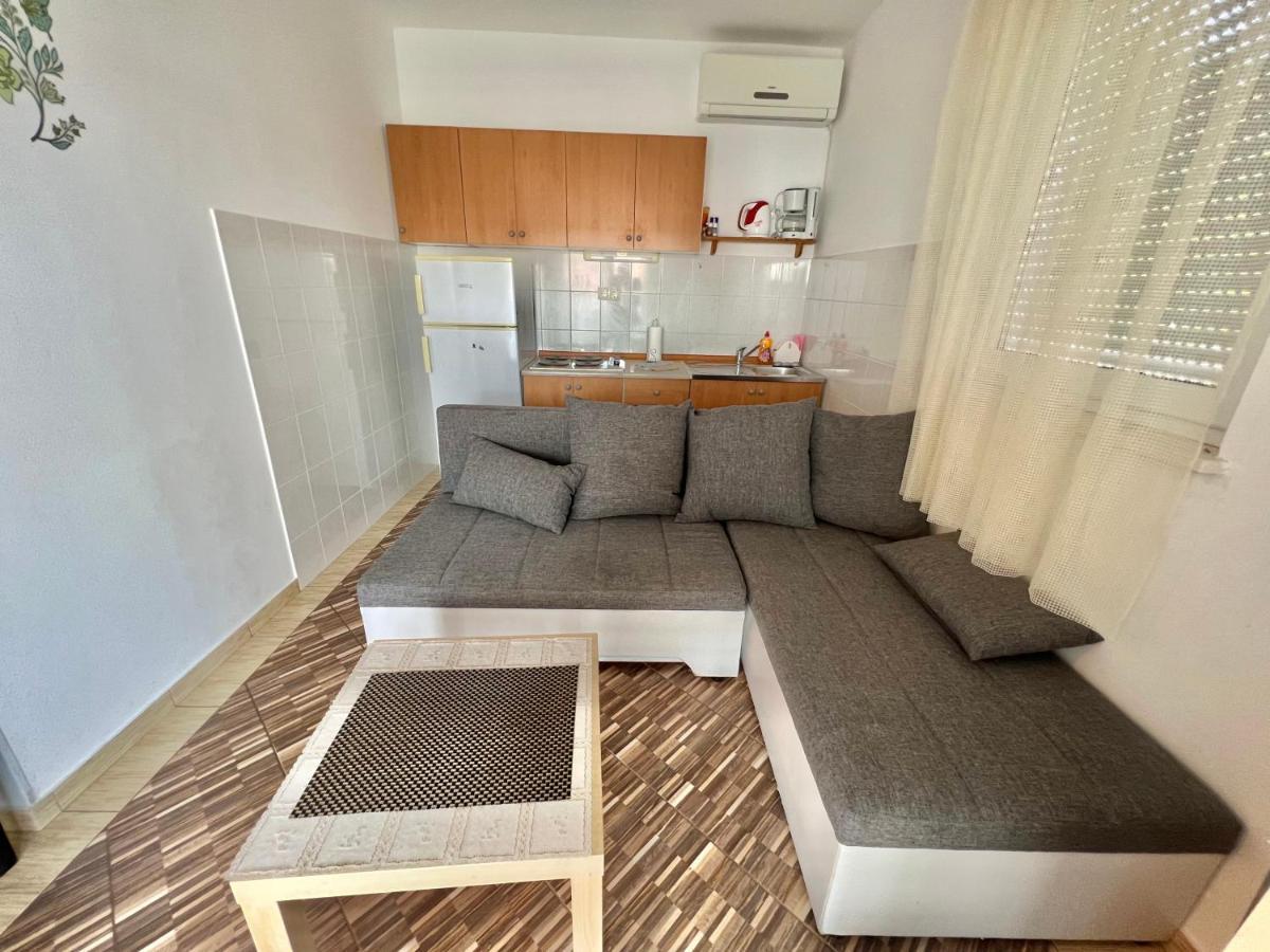 Apartmani Marija Dramalj Ngoại thất bức ảnh
