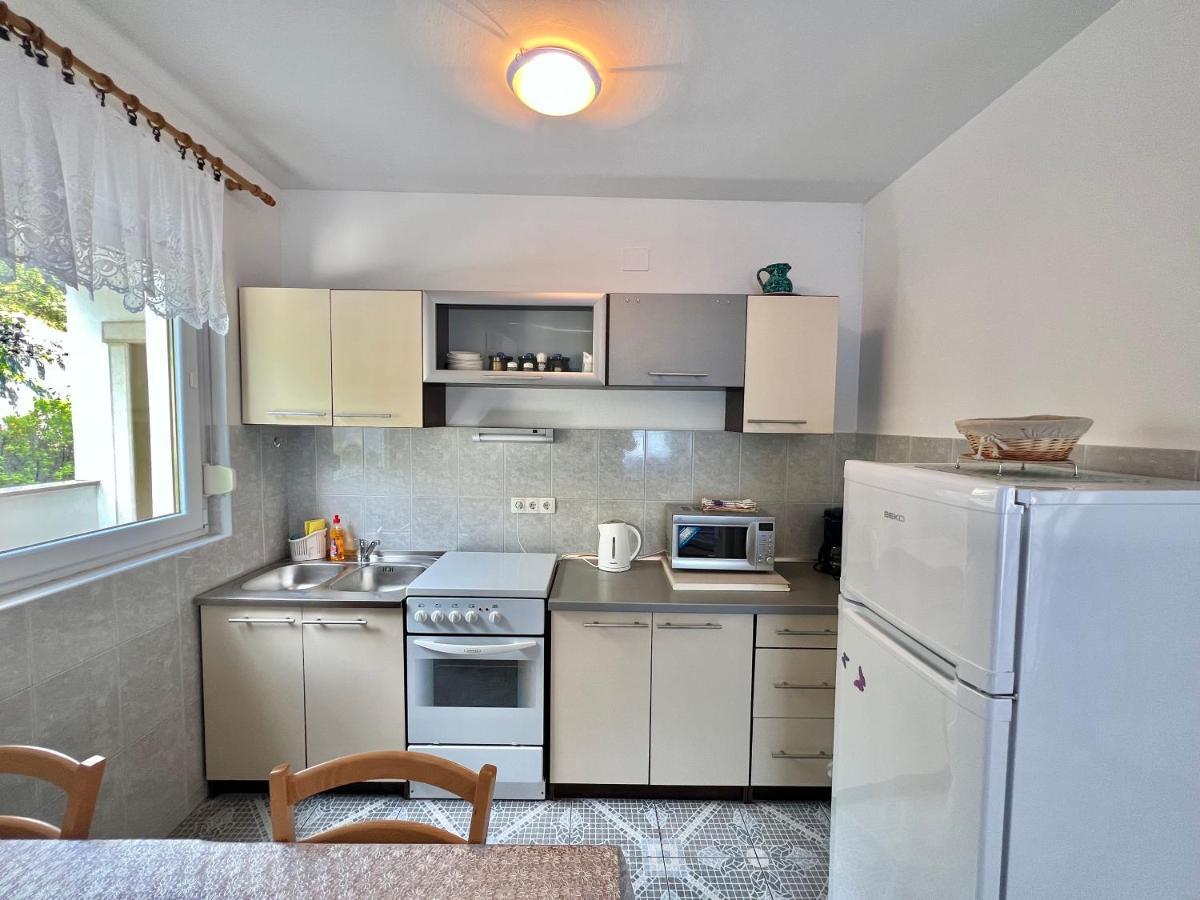 Apartmani Marija Dramalj Ngoại thất bức ảnh