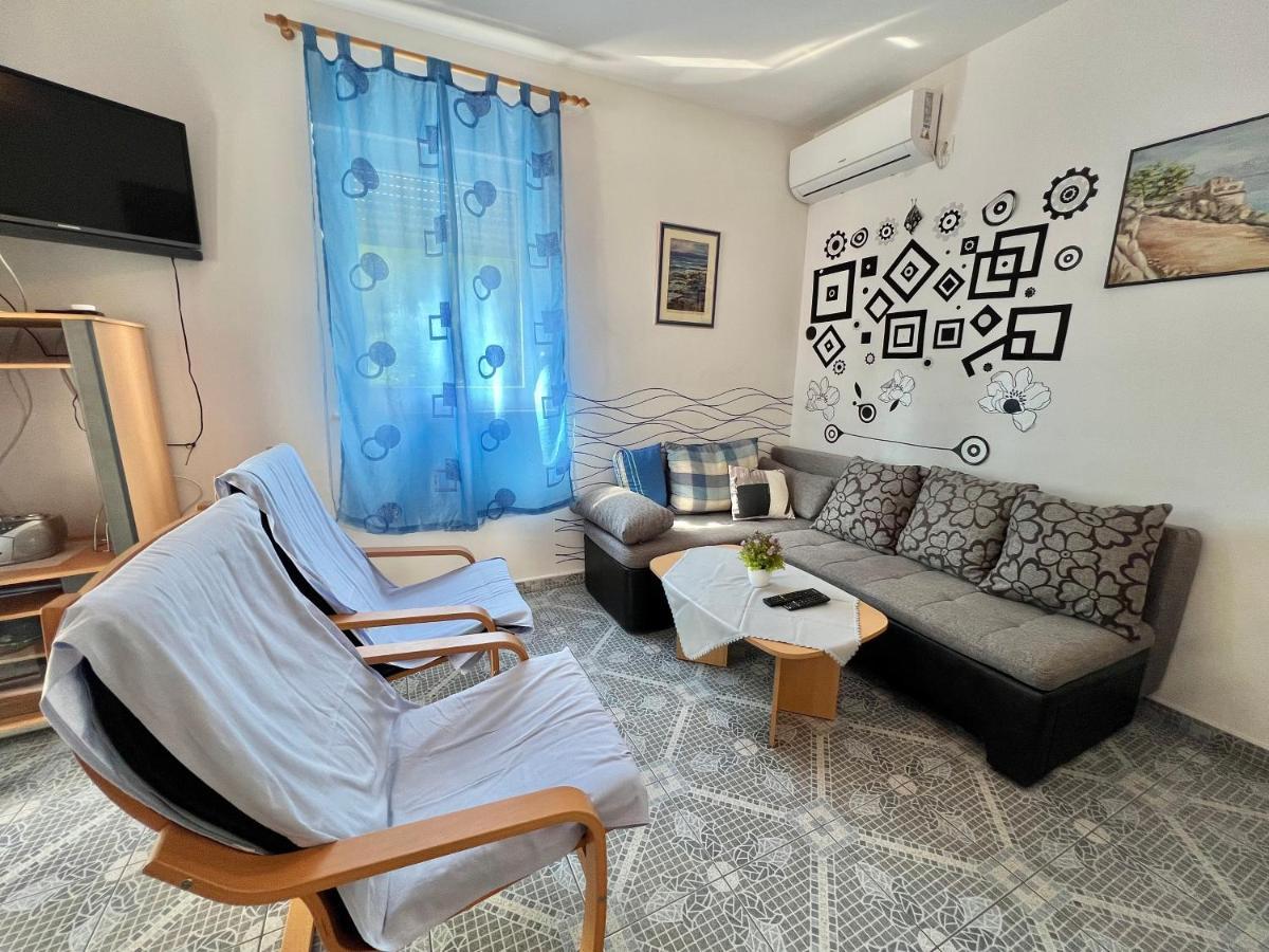 Apartmani Marija Dramalj Ngoại thất bức ảnh