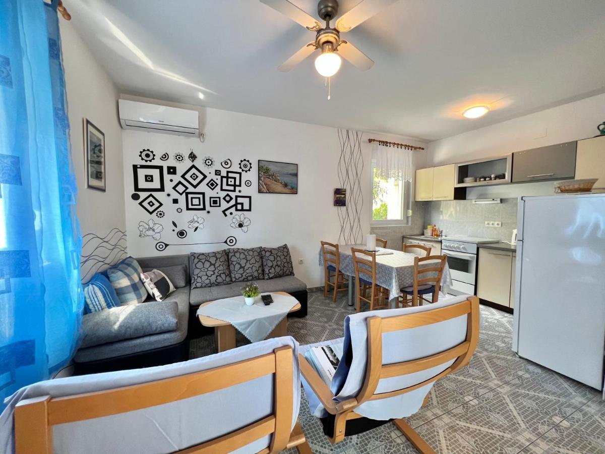 Apartmani Marija Dramalj Ngoại thất bức ảnh